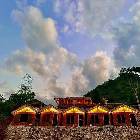Du Gia Cozy Homestay & Tours Lang Cac Exterior foto